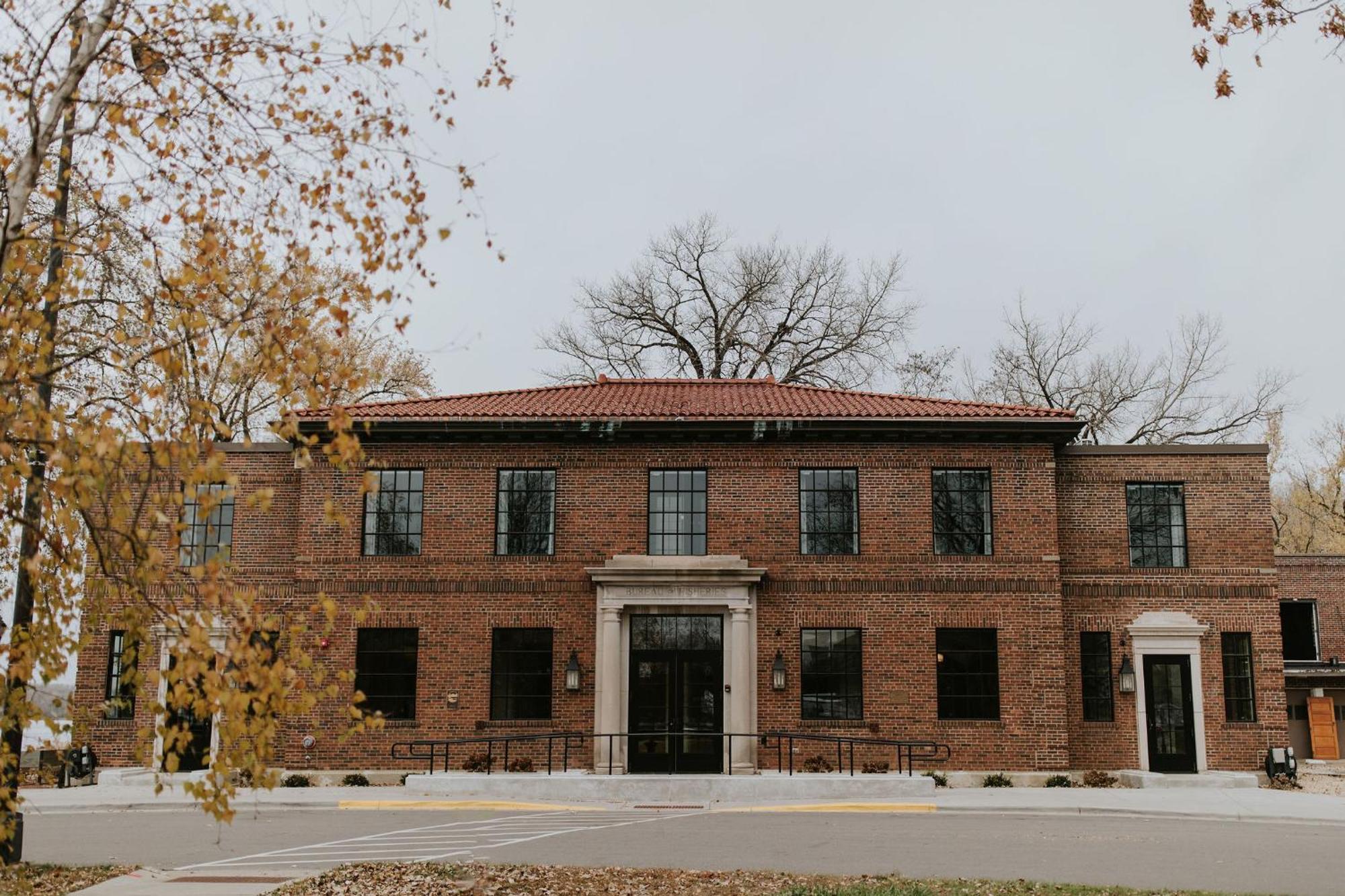 Hatchery Hotel & Event Center La Crosse Exterior photo
